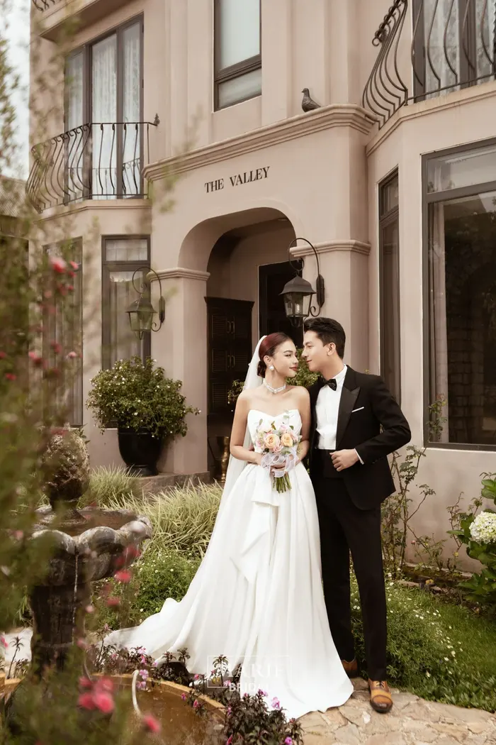 The Valley - Marie Bridal