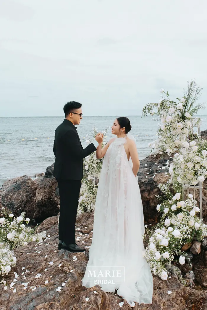 The Vows - Marie Bridal