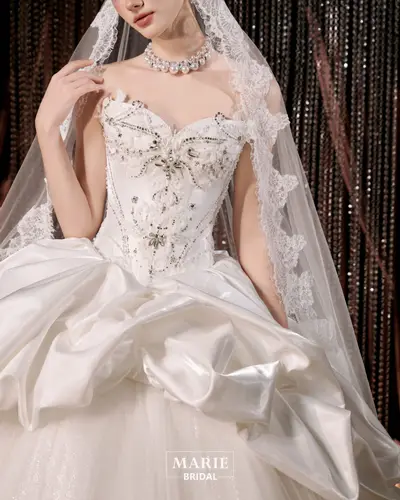 Váy cưới Marie Bridal