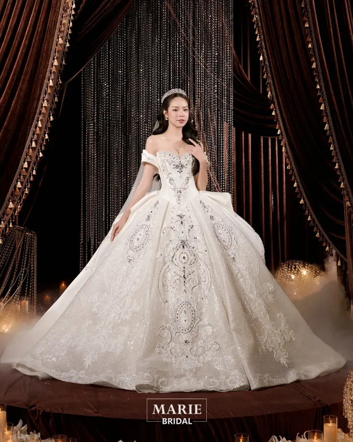 Váy cưới Marie Bridal
