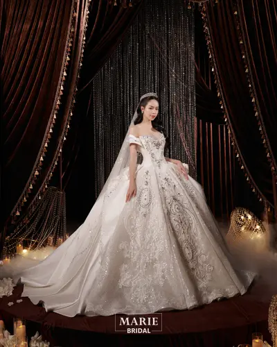 Váy cưới Marie Bridal