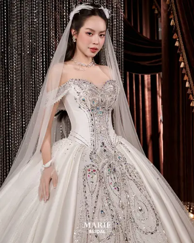 Váy cưới Marie Bridal