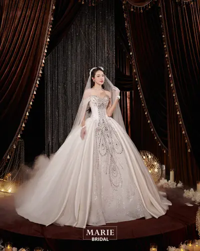 Váy cưới Marie Bridal