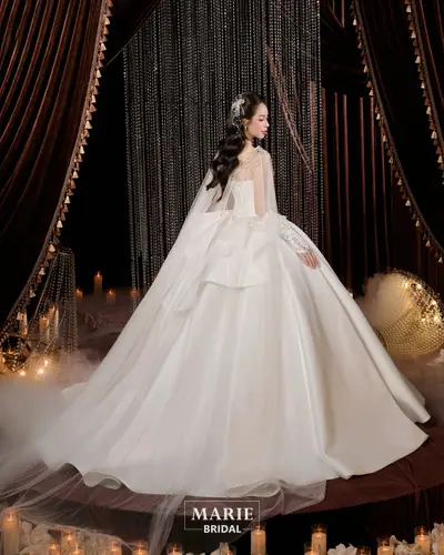 Váy cưới Marie Bridal