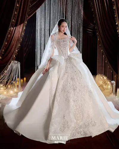Váy cưới Marie Bridal