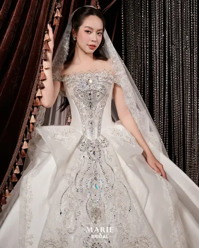 Váy cưới Marie Bridal