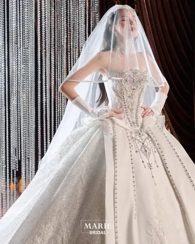 Váy cưới Marie Bridal