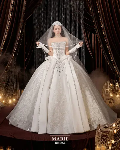 Váy cưới Marie Bridal