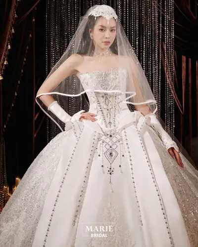 Váy cưới Marie Bridal