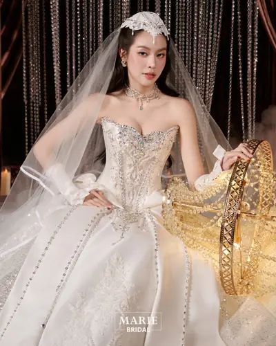 Váy cưới Marie Bridal