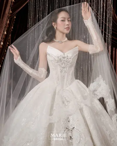 Váy cưới Marie Bridal