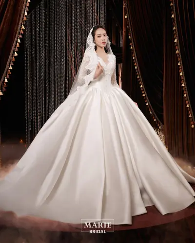 Váy cưới Marie Bridal