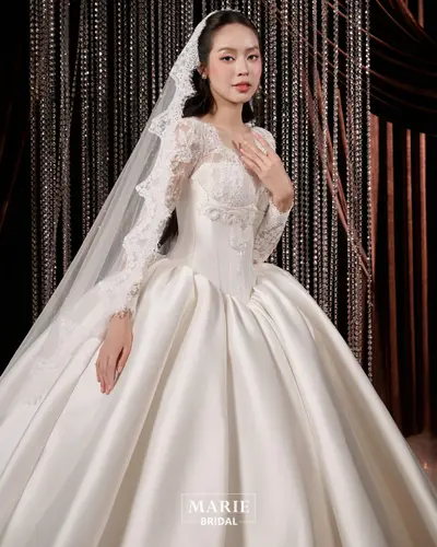Váy cưới Marie Bridal